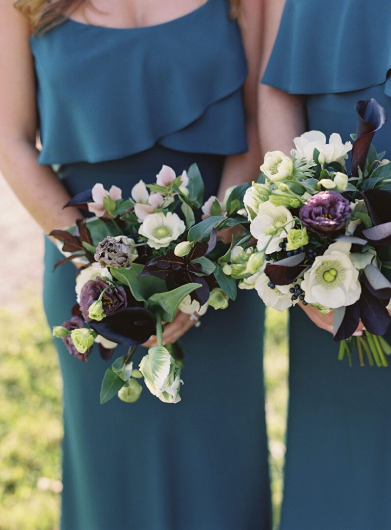 Beautiful and colorful flowers used for the wedding